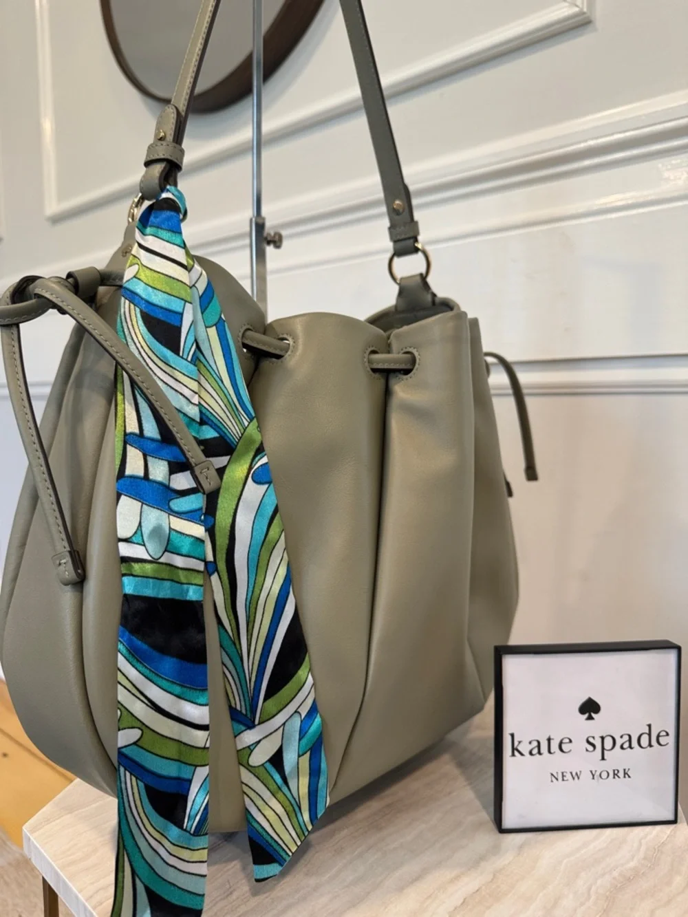 Kate Spade Bag Pinch Smooth Leather Quiet Luxury Shoulder Bag Oyster Shell Green